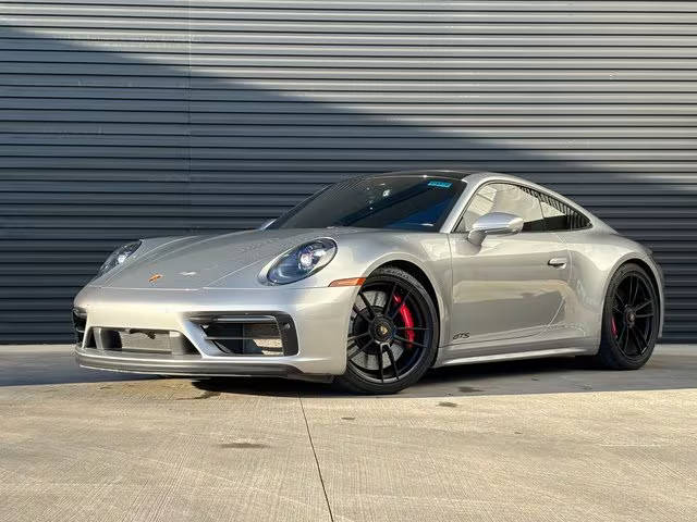2022 Porsche 911 Carrera GTS RWD photo