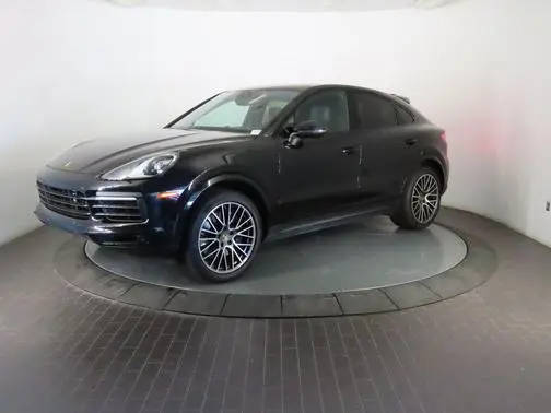 2023 Porsche Cayenne Coupe AWD photo