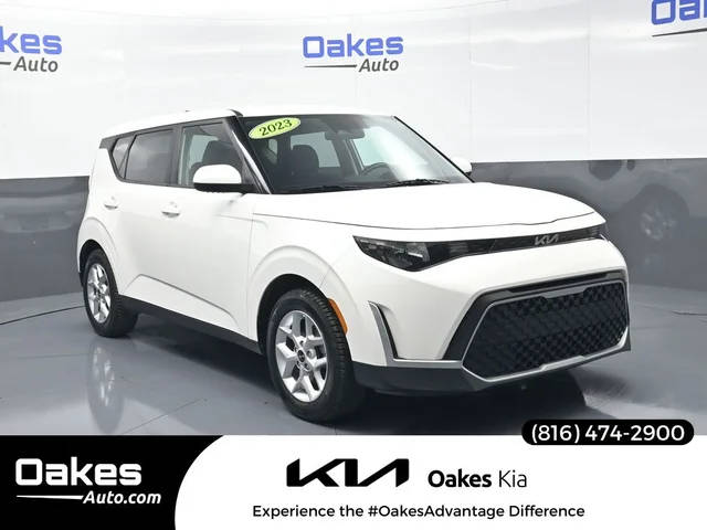 2023 Kia Soul LX FWD photo