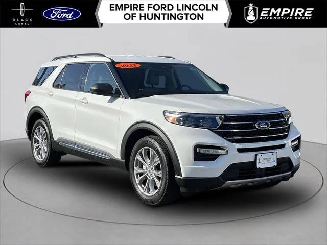 2022 Ford Explorer XLT 4WD photo