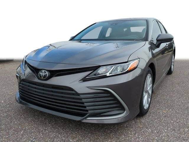 2023 Toyota Camry LE FWD photo