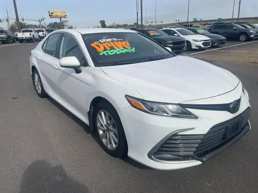 2023 Toyota Camry LE AWD photo
