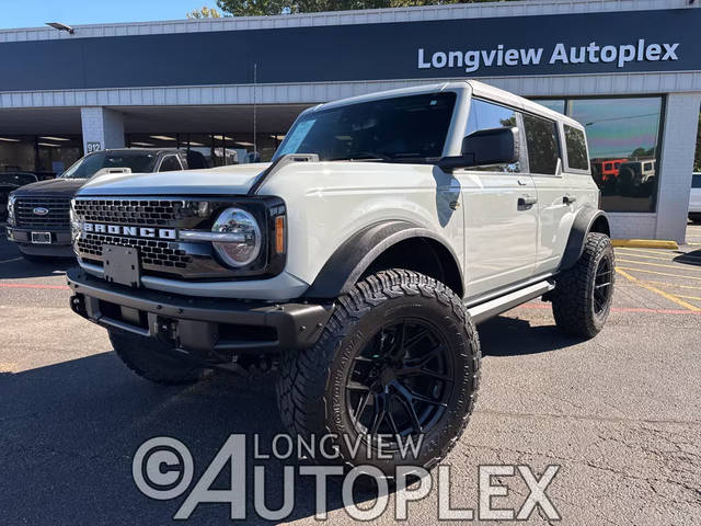 2022 Ford Bronco 4 Door Wildtrak 4WD photo