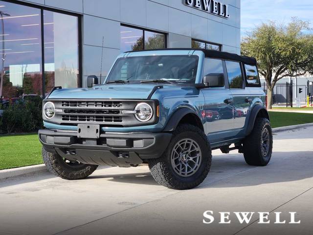 2022 Ford Bronco 4 Door Base 4WD photo