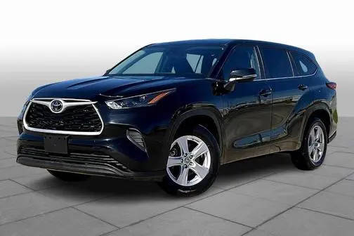 2023 Toyota Highlander L FWD photo