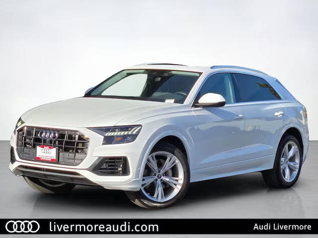 2023 Audi Q8 Premium Plus AWD photo