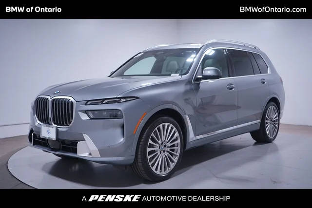 2023 BMW X7 xDrive40i AWD photo