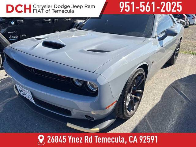 2022 Dodge Challenger R/T Scat Pack RWD photo