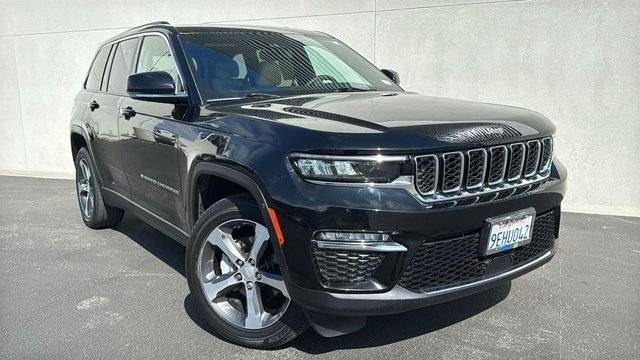 2023 Jeep Grand Cherokee Limited 4WD photo