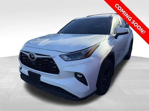 2023 Toyota Highlander XLE FWD photo