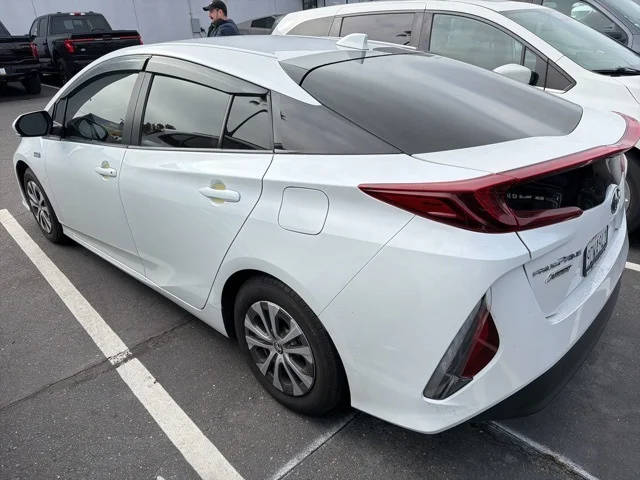 2022 Toyota Prius Prime XLE FWD photo
