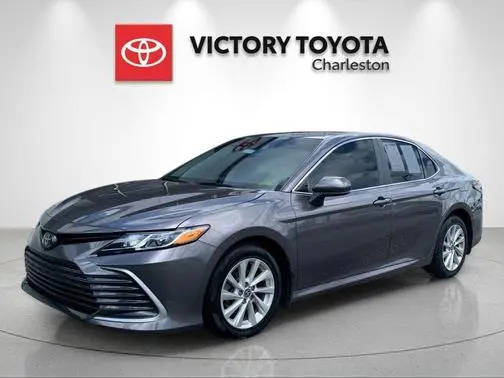 2023 Toyota Camry LE AWD photo