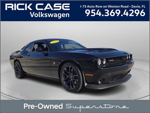 2022 Dodge Challenger R/T Scat Pack RWD photo