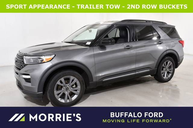 2022 Ford Explorer XLT 4WD photo