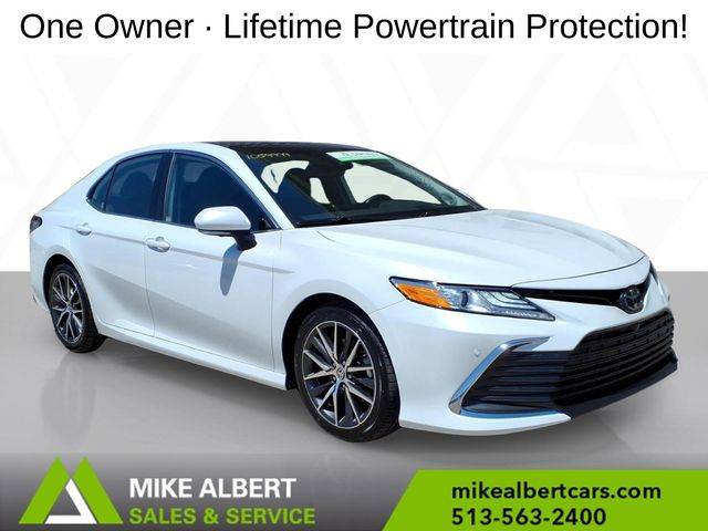 2023 Toyota Camry XLE V6 FWD photo