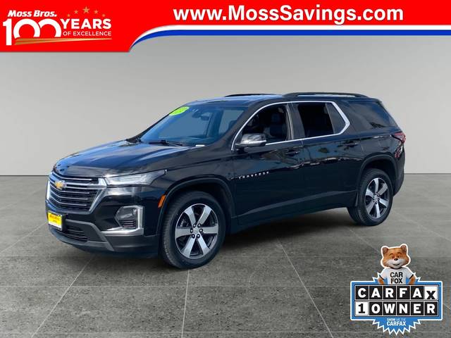 2023 Chevrolet Traverse LT Leather AWD photo