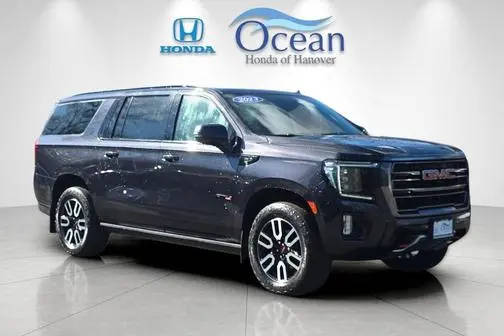2023 GMC Yukon XL AT4 4WD photo