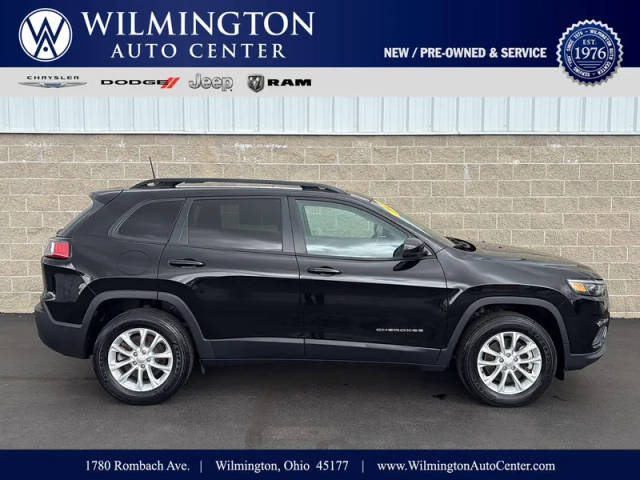 2022 Jeep Cherokee Latitude Lux 4WD photo
