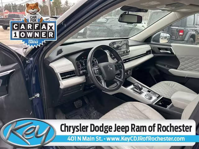 2022 Mitsubishi Outlander SEL 4WD photo