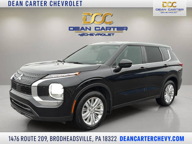 2023 Mitsubishi Outlander ES AWD photo