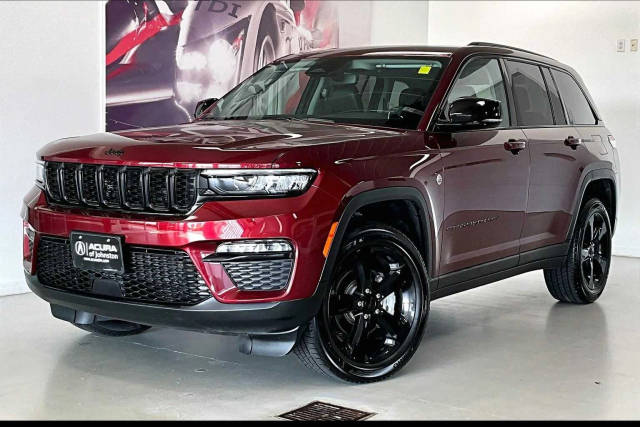 2023 Jeep Grand Cherokee Limited 4WD photo