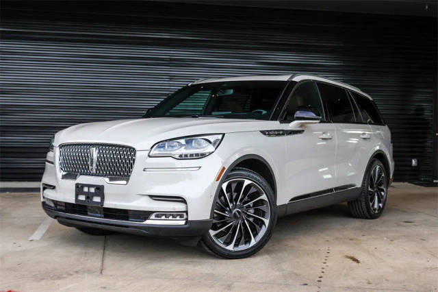 2023 Lincoln Aviator Reserve RWD photo