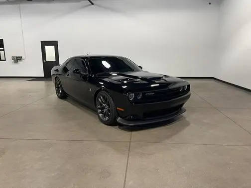 2022 Dodge Challenger R/T Scat Pack RWD photo