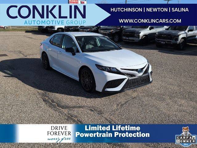 2023 Toyota Camry Hybrid SE Nightshade FWD photo