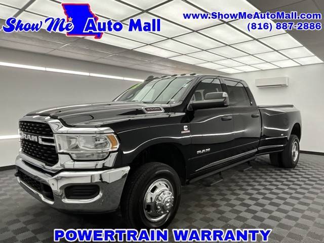 2022 Ram 3500 Big Horn 4WD photo