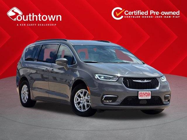 2022 Chrysler Pacifica Minivan Touring L FWD photo