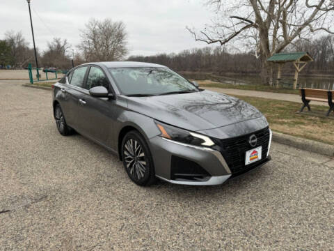 2023 Nissan Altima 2.5 SV AWD photo