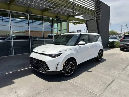 2023 Kia Soul EX FWD photo