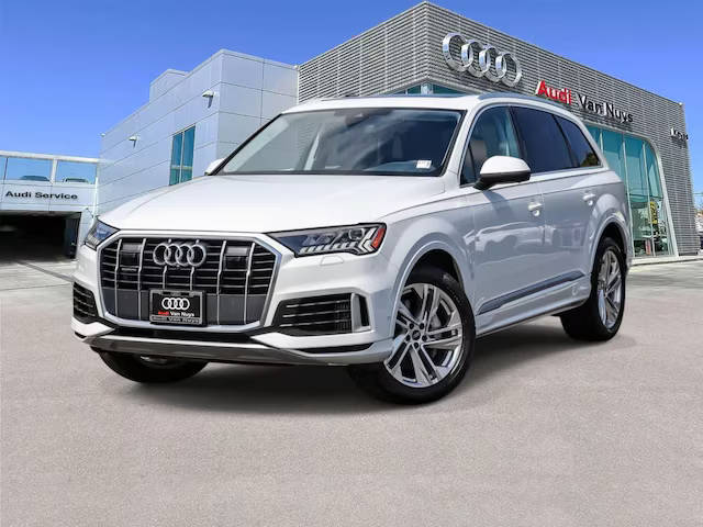 2023 Audi Q7 Premium Plus AWD photo