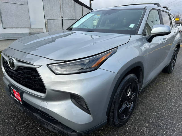 2023 Toyota Highlander L FWD photo