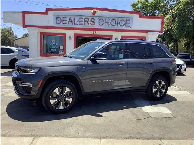 2022 Jeep Grand Cherokee  4WD photo