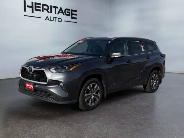 2023 Toyota Highlander L AWD photo