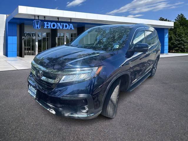 2022 Honda Pilot Touring 7-Passenger AWD photo