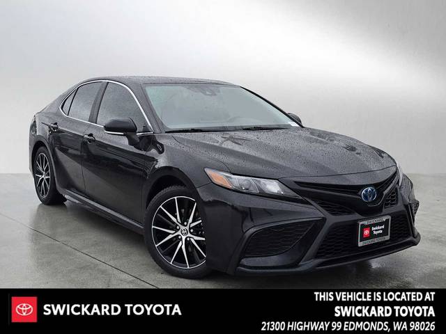 2023 Toyota Camry Hybrid SE FWD photo