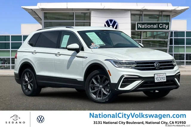 2023 Volkswagen Tiguan SE FWD photo