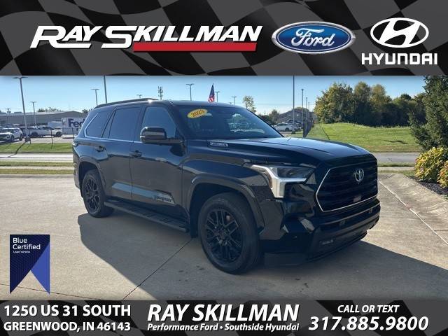 2023 Toyota Sequoia SR5 4WD photo