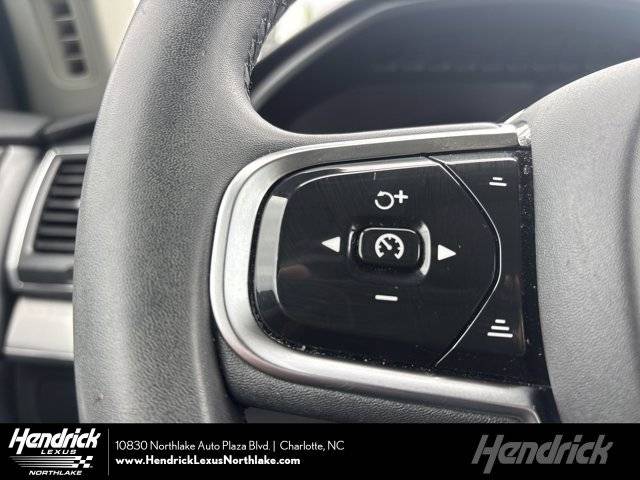 2023 Volvo XC90 Core AWD photo