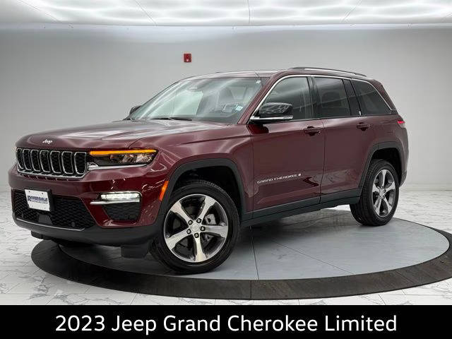 2023 Jeep Grand Cherokee Limited 4WD photo