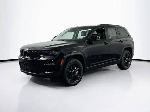 2023 Jeep Grand Cherokee Limited 4WD photo