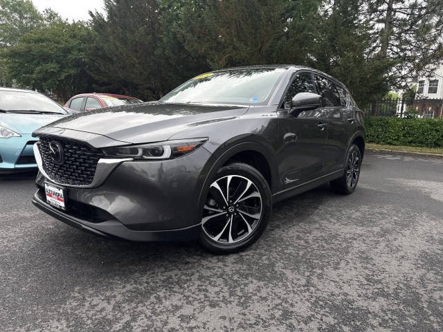 2023 Mazda CX-5 2.5 S Premium Package AWD photo