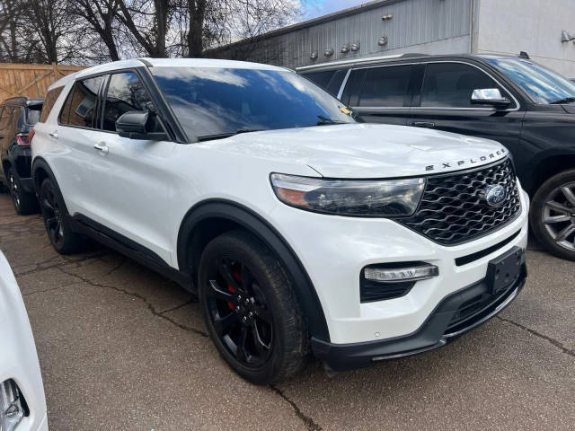 2022 Ford Explorer ST 4WD photo