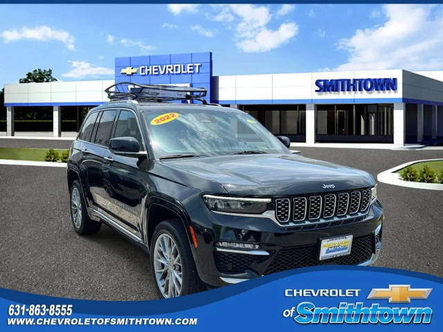 2022 Jeep Grand Cherokee Summit 4WD photo