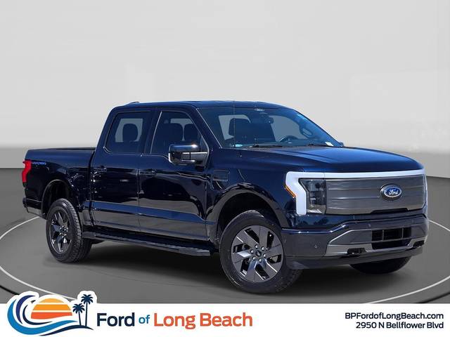 2022 Ford F-150 Lightning LARIAT AWD photo