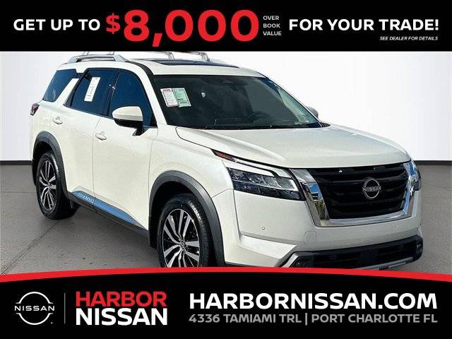 2023 Nissan Pathfinder Platinum 4WD photo