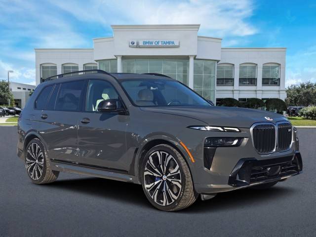 2023 BMW X7 M60i AWD photo