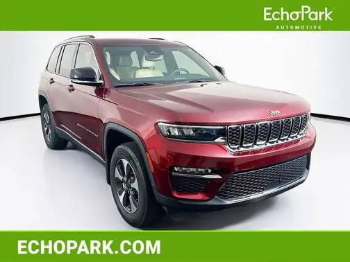 2022 Jeep Grand Cherokee  4WD photo